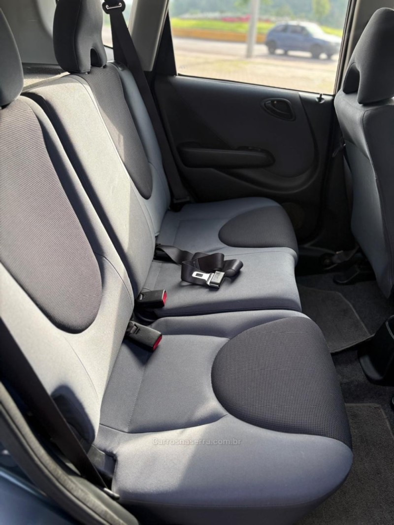 FIT 1.4 LX 16V FLEX 4P AUTOMÁTICO - 2006 - LAJEADO