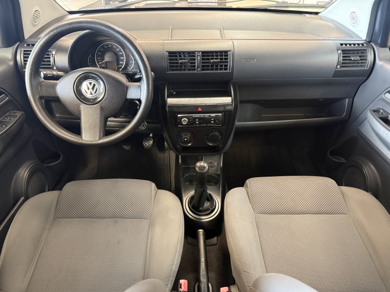 FOX 1.0 MI 8V FLEX 4P MANUAL - 2010 - FARROUPILHA