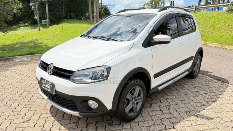 CROSSFOX 1.6 MI FLEX 8V 4P MANUAL - 2014 - DOIS IRMãOS