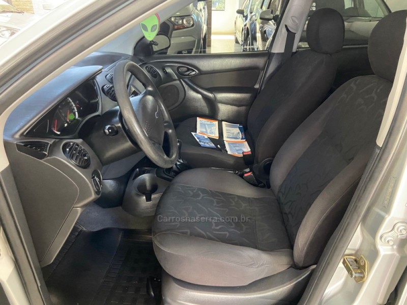 FOCUS 1.6 GL 8V FLEX 4P MANUAL - 2009 - NOVA BASSANO