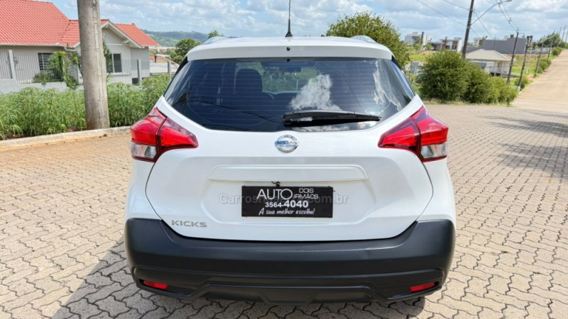 KICKS 1.6 S DIRECT 16V FLEX 4P AUTOMÁTICO - 2020 - DOIS IRMãOS