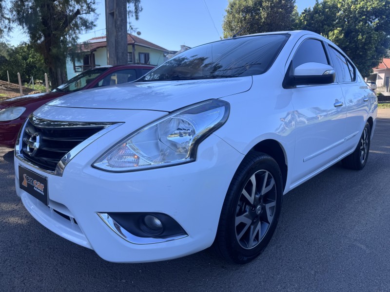 versa 1.6 16v flex sl 4p manual 2017 dois irmaos