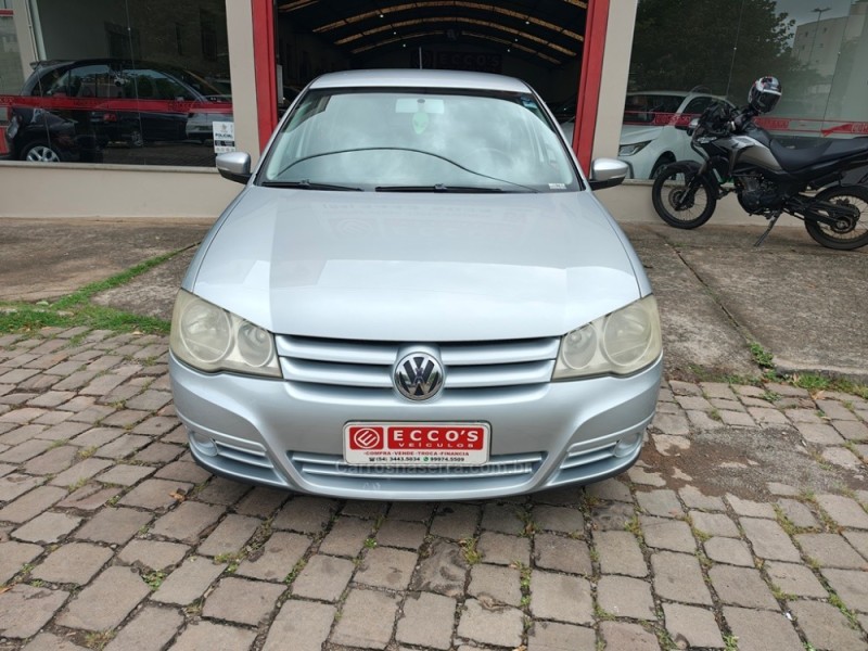 GOLF 2.0 MI 8V FLEX 4P TIPTRONIC - 2012 - GUAPORé