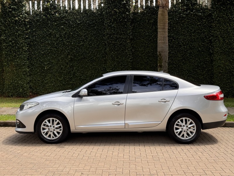 fluence 2.0 dynamique 16v flex 4p automatico 2016 caxias do sul