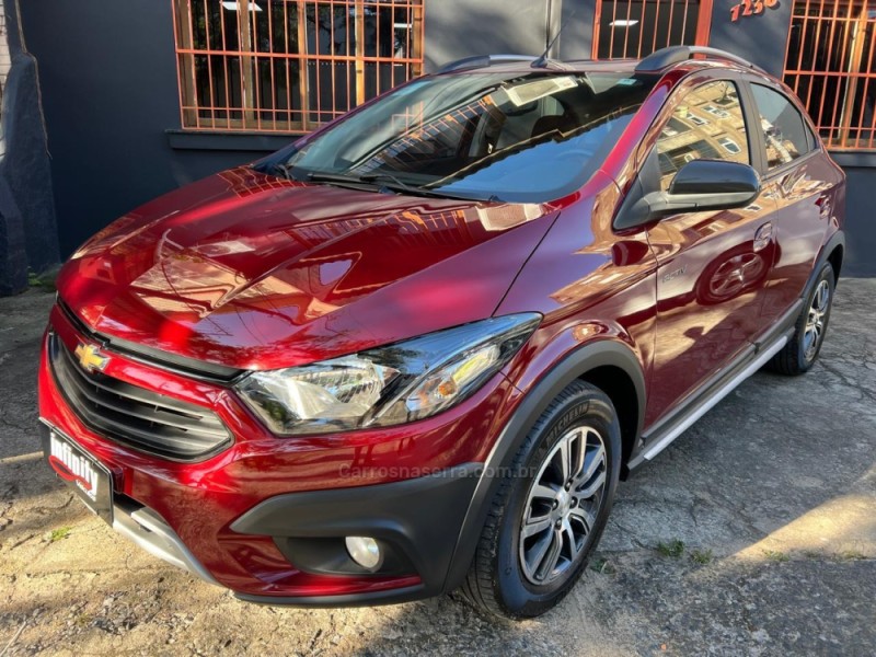 ONIX 1.4 MPFI ACTIV 8V FLEX 4P MANUAL - 2017 - PORTO ALEGRE
