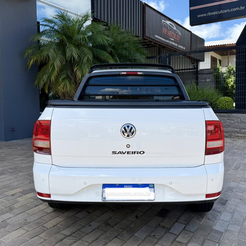 SAVEIRO 1.6 MI TRENDLINE CD 8V FLEX 2P MANUAL - 2017 - GUAPORé