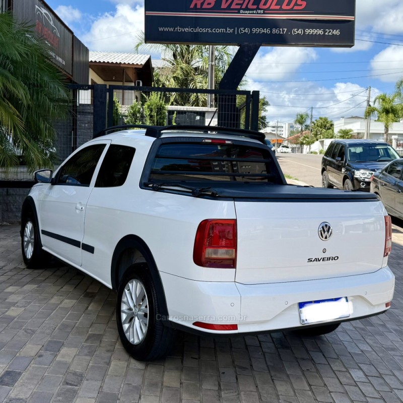 SAVEIRO 1.6 MI TRENDLINE CD 8V FLEX 2P MANUAL - 2017 - GUAPORé