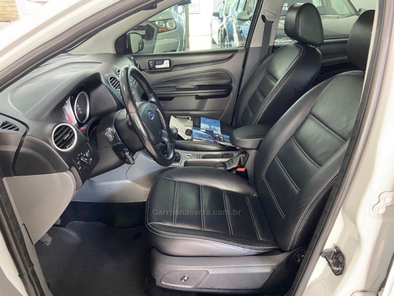 FOCUS 2.0 GLX SEDAN 16V FLEX 4P MANUAL - 2013 - NOVA BASSANO