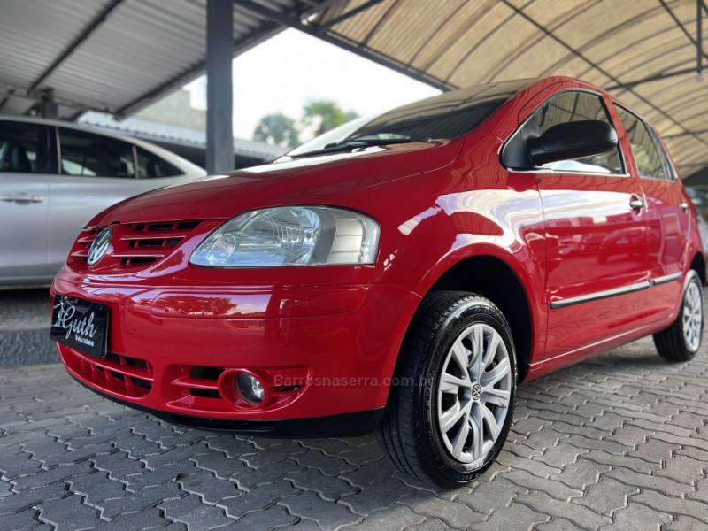 FOX 1.6 MI PLUS 8V FLEX 4P MANUAL - 2005 - BOM PRINCíPIO