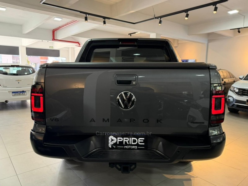 AMAROK 3.0 V6 EXTREME CD DIESEL 4X4 AT 4P AUTOMÁTICO - 2025 - CAXIAS DO SUL