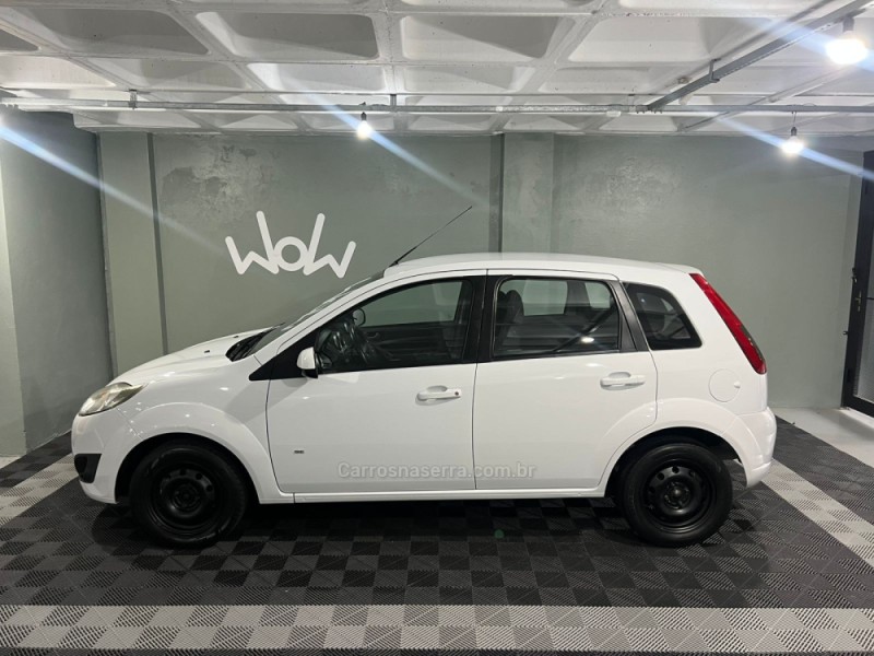 FIESTA 1.0 SE 8V FLEX 4P MANUAL - 2014 - BENTO GONçALVES