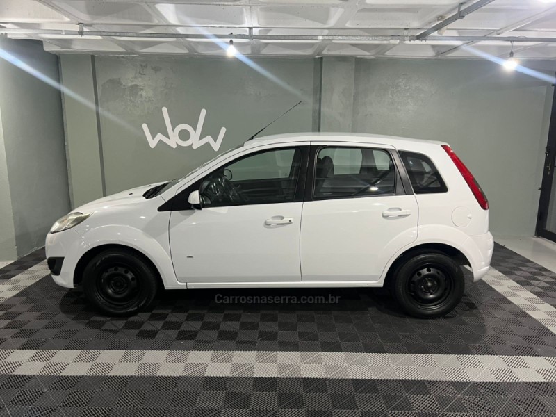 FIESTA 1.0 SE 8V FLEX 4P MANUAL - 2014 - BENTO GONçALVES