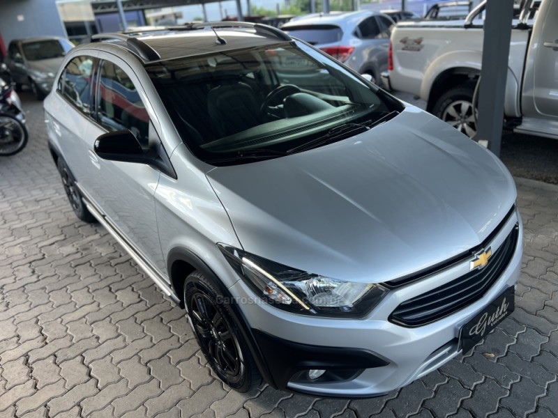 ONIX 1.4 MPFI ACTIV 8V FLEX 4P AUTOMÁTICO - 2019 - BOM PRINCíPIO