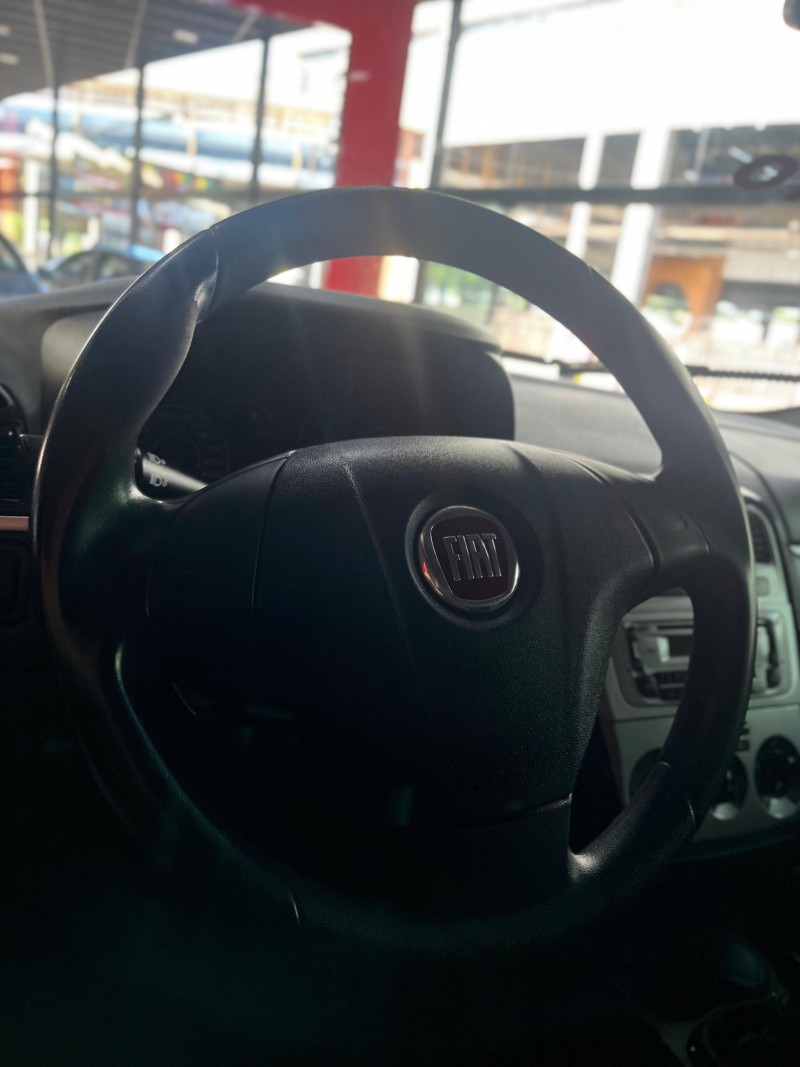 PUNTO 1.4 ATTRACTIVE 8V FLEX 4P MANUAL - 2011 - SãO LEOPOLDO