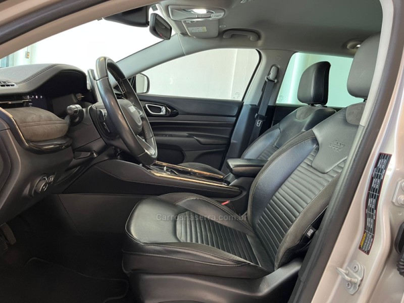 COMMANDER 2.0 LIMITED T380 16V 4X4 TURBO DIESEL 4P AUTOMÁTICO - 2022 - BENTO GONçALVES