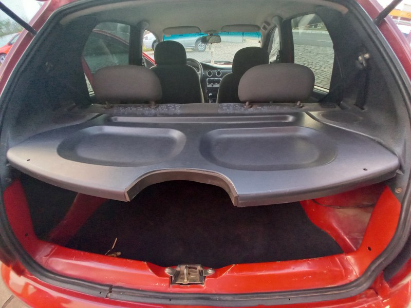 CELTA 1.0 MPFI VHC SUPER 8V GASOLINA 4P MANUAL - 2004 - CAXIAS DO SUL