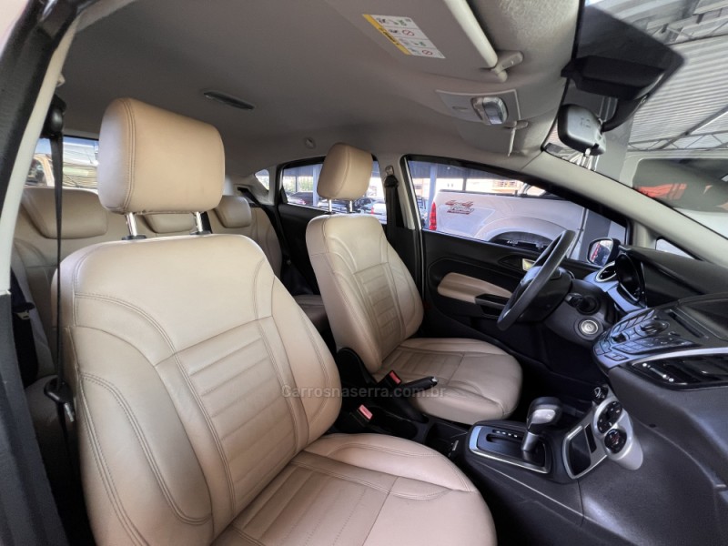 FIESTA 1.0 SEL ECOBOOST GTDI 12V GASOLINA 4P AUTOMÁTICO - 2017 - BOM PRINCíPIO