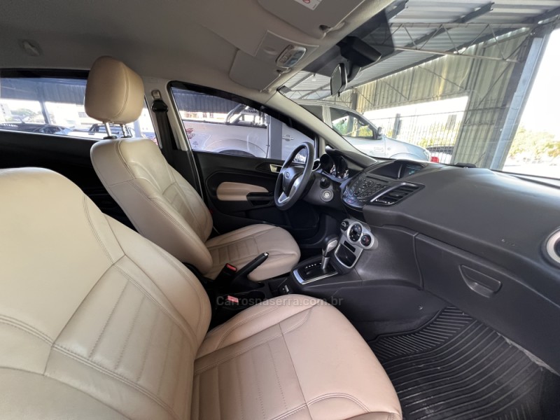 FIESTA 1.0 SEL ECOBOOST GTDI 12V GASOLINA 4P AUTOMÁTICO - 2017 - BOM PRINCíPIO