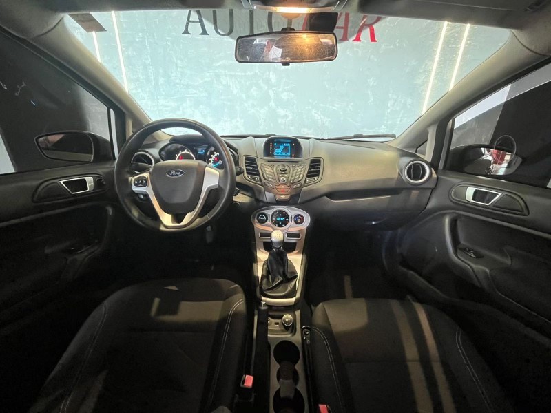 FIESTA 1.6 SE SEDAN 16V FLEX 4P MANUAL - 2014 - CAXIAS DO SUL