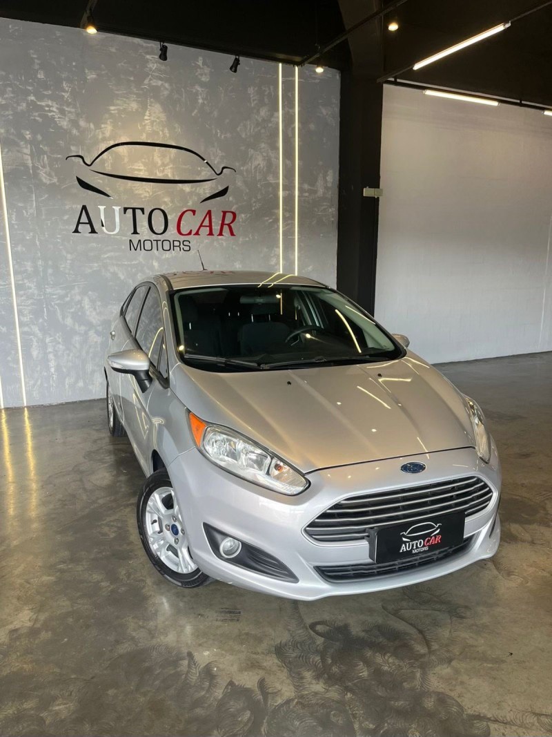 fiesta 1.6 se sedan 16v flex 4p manual 2014 caxias do sul