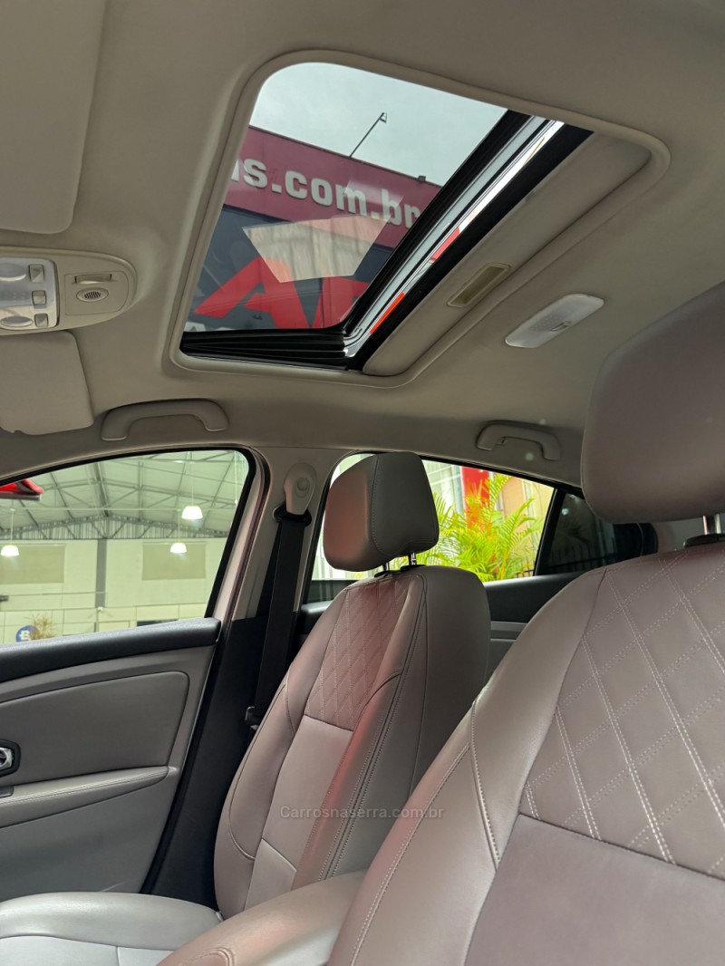 FLUENCE 2.0 PRIVILÉGE 16V FLEX 4P AUTOMÁTICO - 2015 - ESTâNCIA VELHA