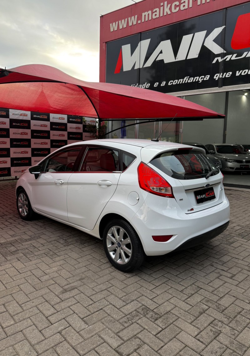 FIESTA 1.6 SE HATCH 16V FLEX 4P MANUAL - 2012 - ESTâNCIA VELHA