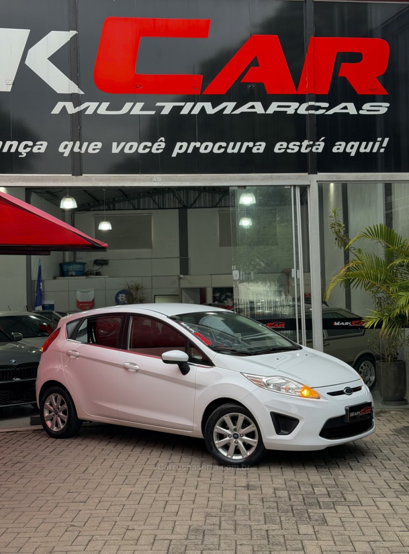 FIESTA 1.6 SE HATCH 16V FLEX 4P MANUAL - 2012 - ESTâNCIA VELHA