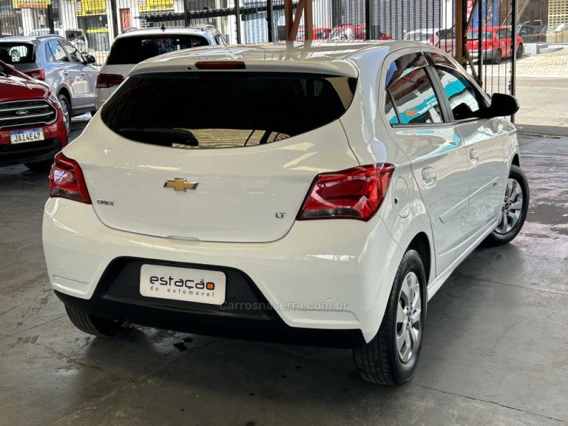 ONIX 1.0 MPFI LT 8V FLEX 4P MANUAL - 2019 - NOVO HAMBURGO