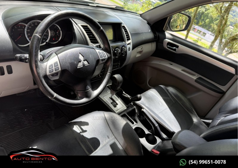 PAJERO DAKAR 3.2 HPE 4X4 7 LUGARES 16V TURBO INTERCOOLER DIESEL 4P AUTOMÁTICO - 2016 - BENTO GONçALVES