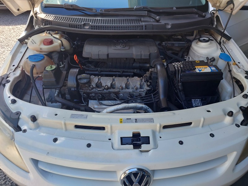 VOYAGE 1.0 MI TRENDLINE 8V FLEX 4P MANUAL - 2013 - BENTO GONçALVES