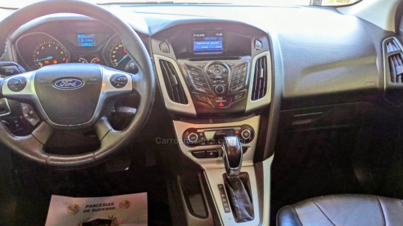 FOCUS 2.0 S SEDAN 16V FLEX 4P AUTOMÁTICO - 2015 - CAXIAS DO SUL