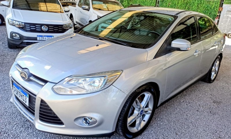 FOCUS 2.0 S SEDAN 16V FLEX 4P AUTOMÁTICO - 2015 - CAXIAS DO SUL