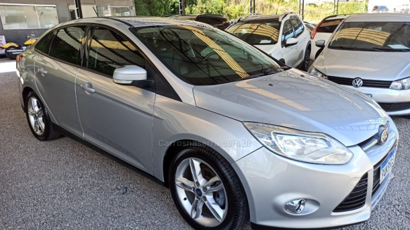 focus 2.0 s sedan 16v flex 4p automatico 2015 caxias do sul