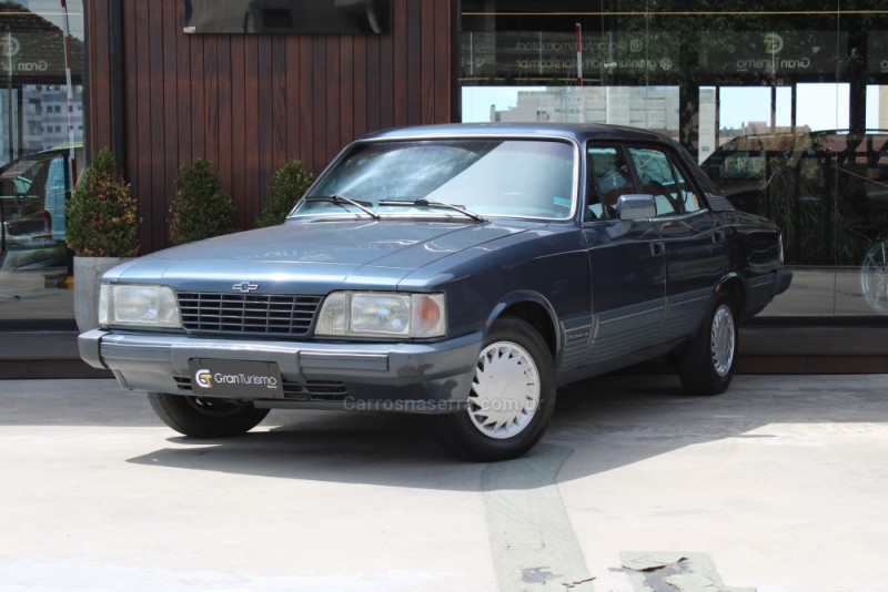 OPALA 4.1 DIPLOMATA SE 12V GASOLINA 4P MANUAL