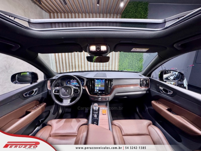 XC60 2.0 T8 INSCRIPTION 4P HYBRID AUTOMÁTICO - 2022 - NOVA PRATA