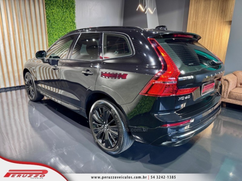 XC60 2.0 T8 INSCRIPTION 4P HYBRID AUTOMÁTICO - 2022 - NOVA PRATA