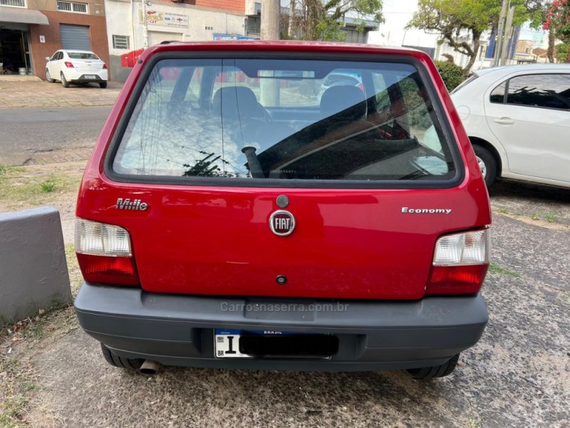 UNO 1.0 IE MILLE 8V GASOLINA 2P MANUAL - 2011 - PORTO ALEGRE