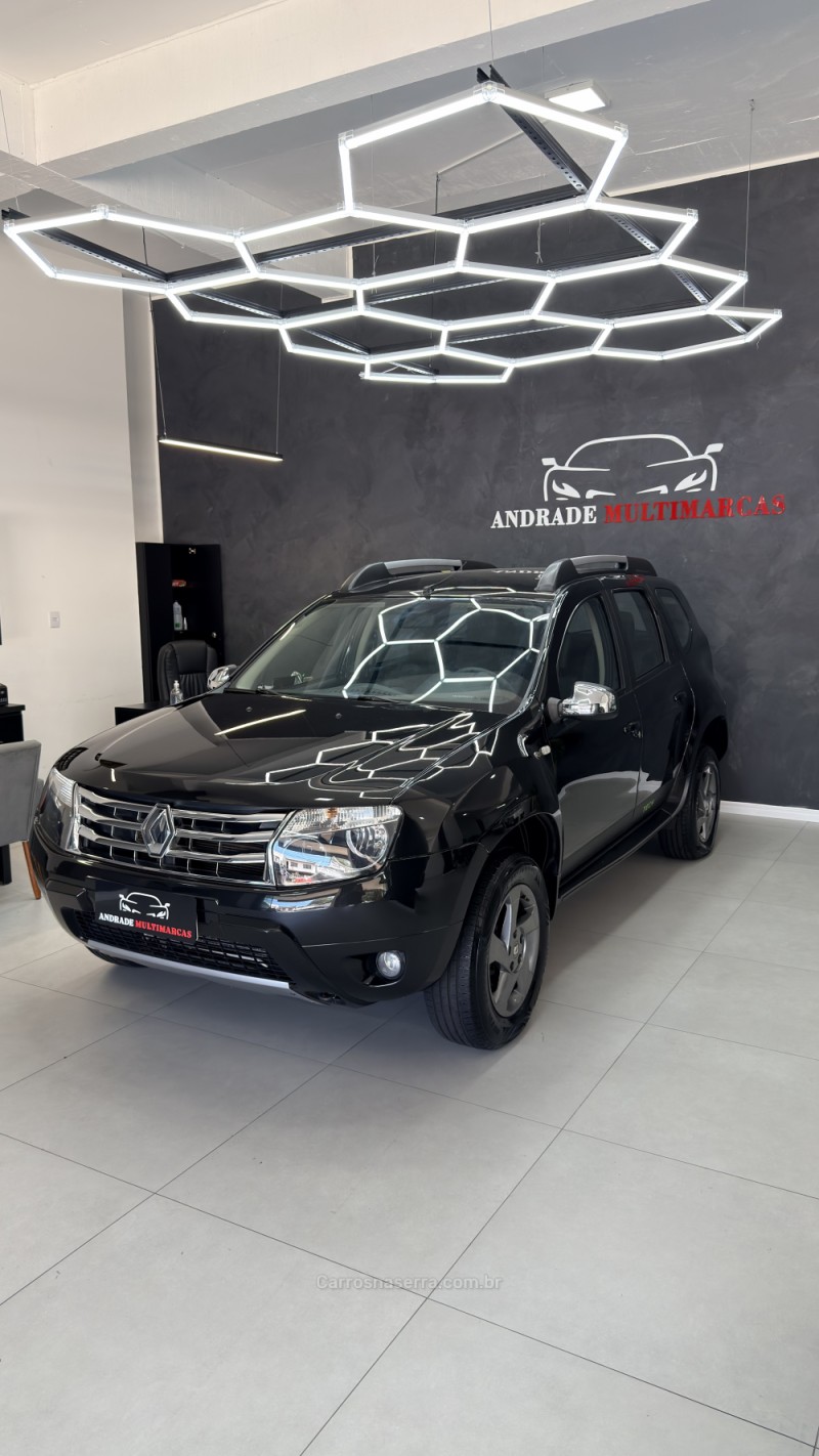 DUSTER 1.6 DYNAMIQUE 4X2 16V FLEX 4P MANUAL - 2013 - CAXIAS DO SUL