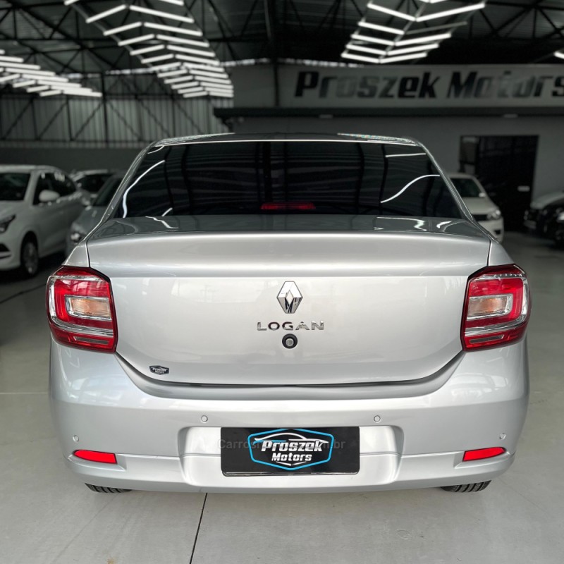 LOGAN 1.0 ZEN 12V FLEX 4P MANUAL - 2022 - CANOAS