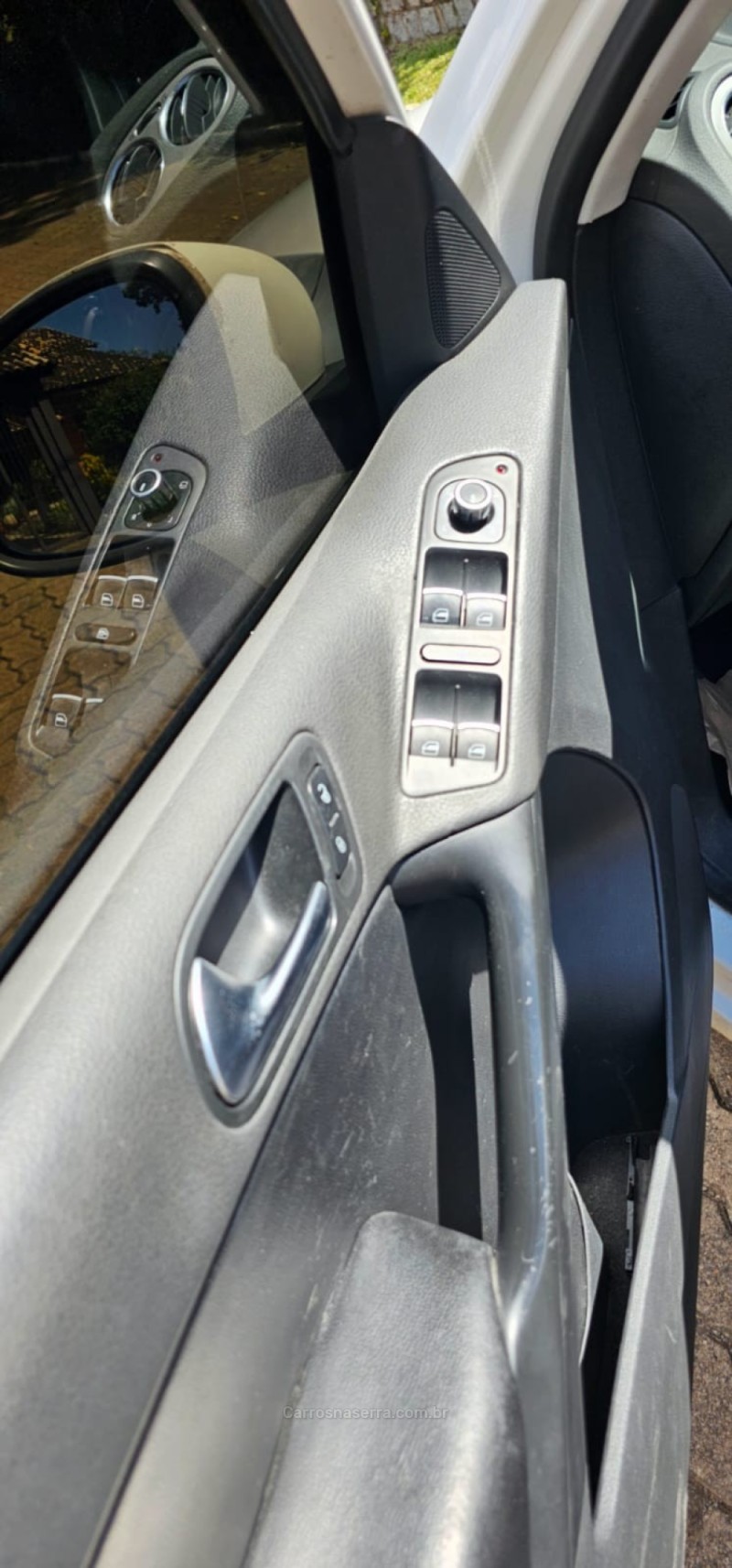 TIGUAN 2.0 TSI 16V TURBO GASOLINA 4P TIPTRONIC - 2011 - IVOTI