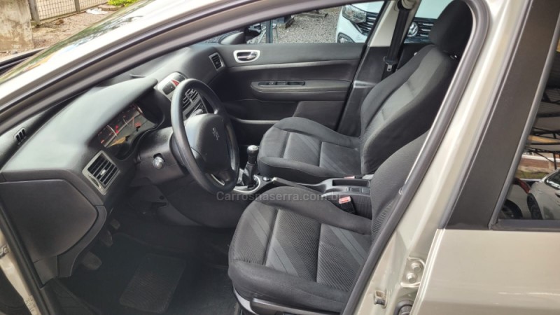 307 1.6 PRESENCE PACK SEDAN 16V FLEX 4P MANUAL - 2010 - CAXIAS DO SUL