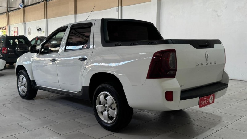 DUSTER OROCH 1.6 16V FLEX EXPRESSION 4P MANUAL - 2019 - ESTâNCIA VELHA