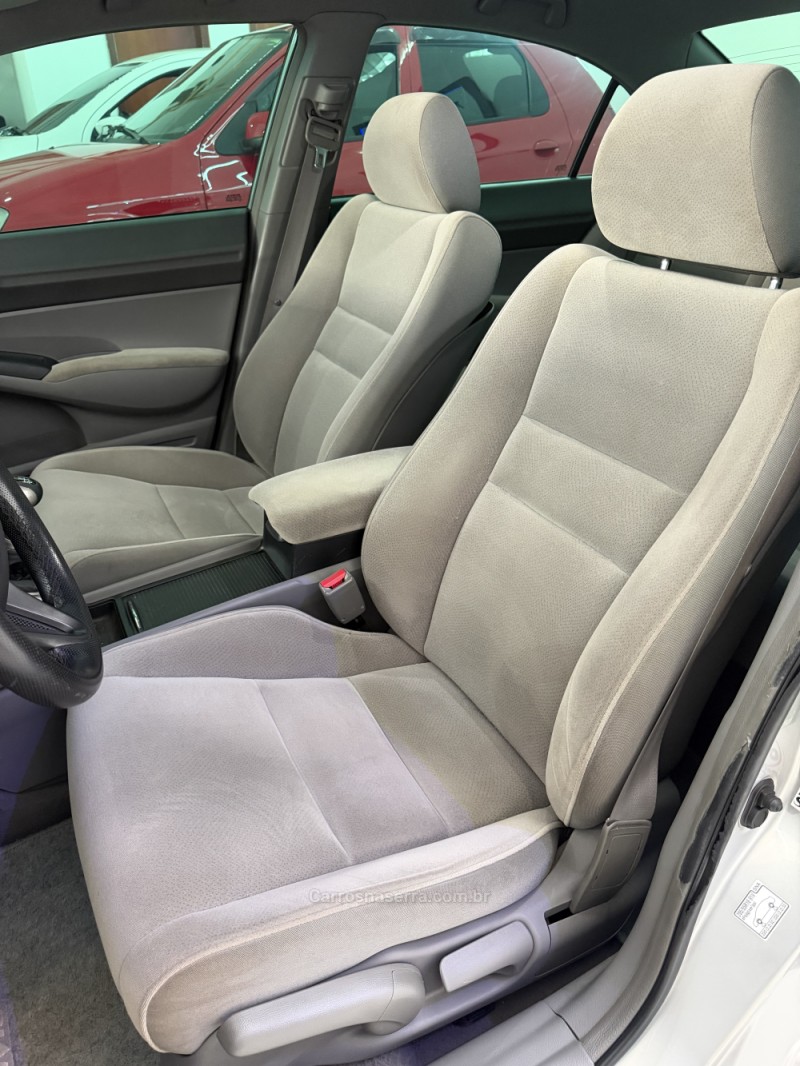 CIVIC 1.8 LXS 16V FLEX 4P MANUAL - 2008 - CAXIAS DO SUL