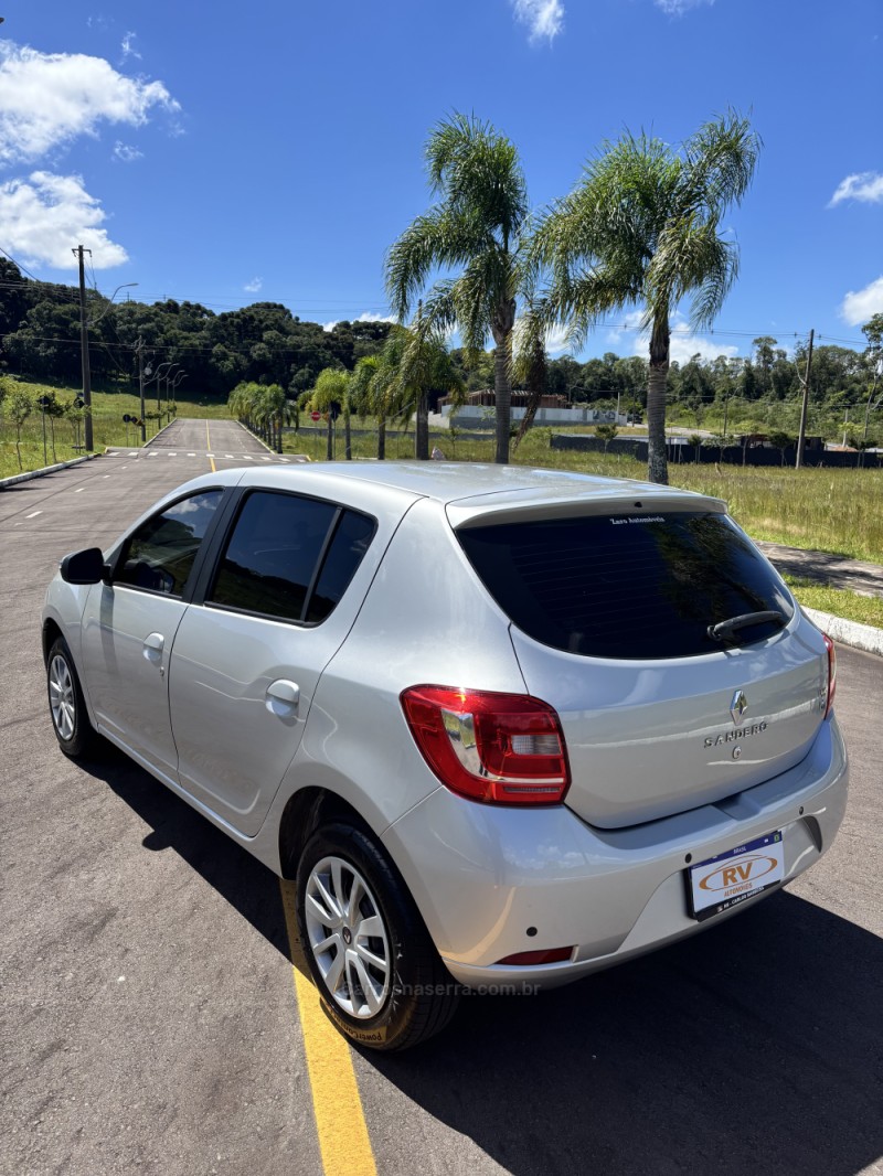 SANDERO 1.6 EXPRESSION 8V FLEX 4P MANUAL - 2016 - CARLOS BARBOSA