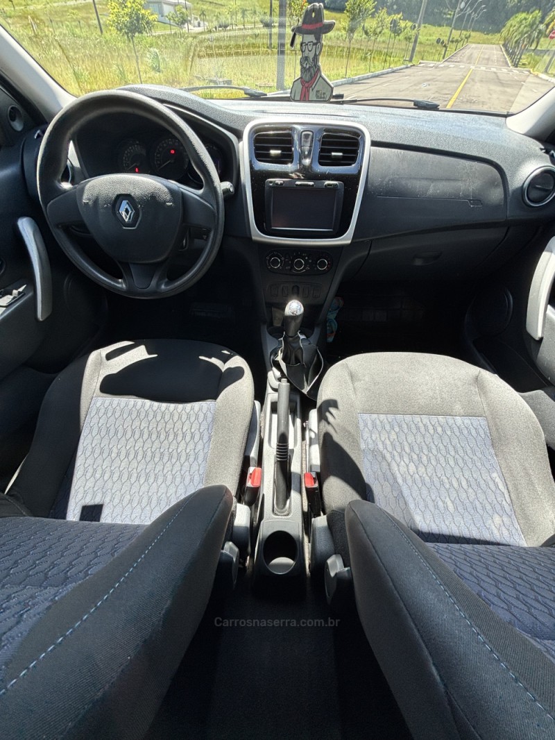 SANDERO 1.6 EXPRESSION 8V FLEX 4P MANUAL - 2016 - CARLOS BARBOSA