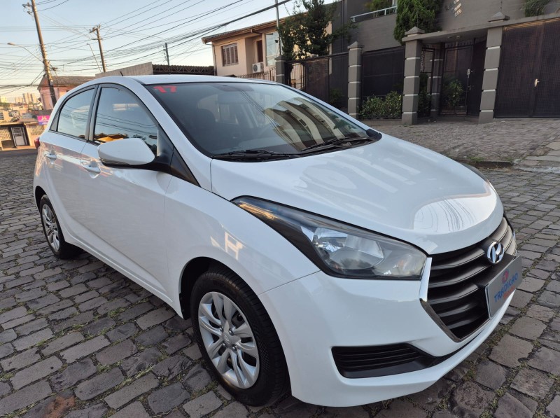 HB20 1.6 COMFORT PLUS 16V FLEX 4P AUTOMÁTICO - 2017 - CAXIAS DO SUL