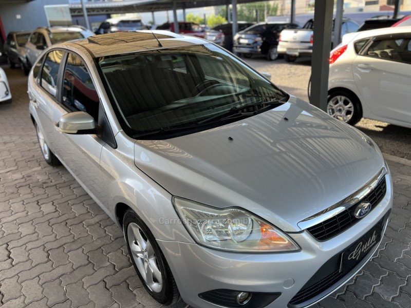 FOCUS 2.0 GHIA 16V GASOLINA 4P AUTOMÁTICO - 2009 - BOM PRINCíPIO