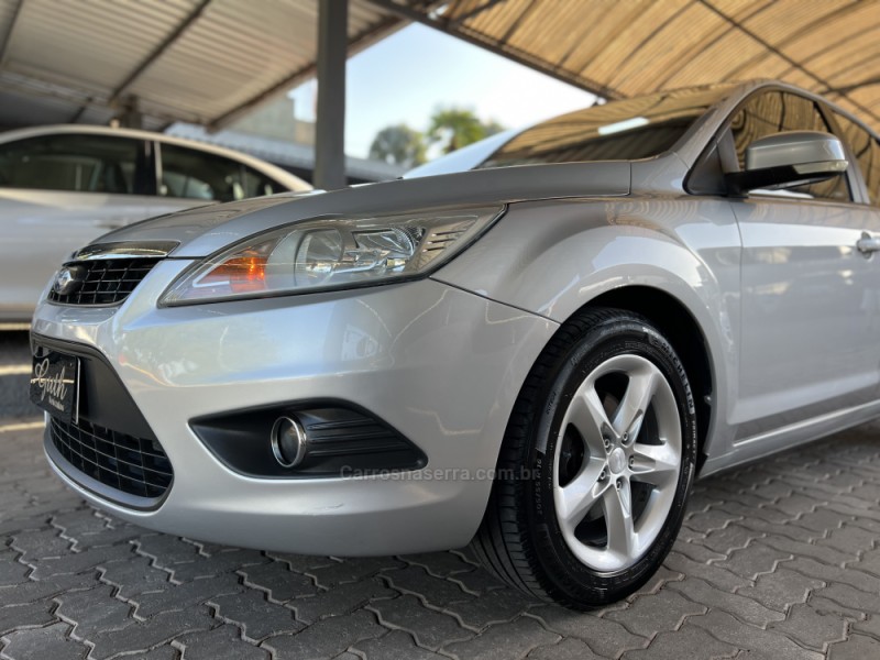 FOCUS 2.0 GHIA 16V GASOLINA 4P AUTOMÁTICO - 2009 - BOM PRINCíPIO