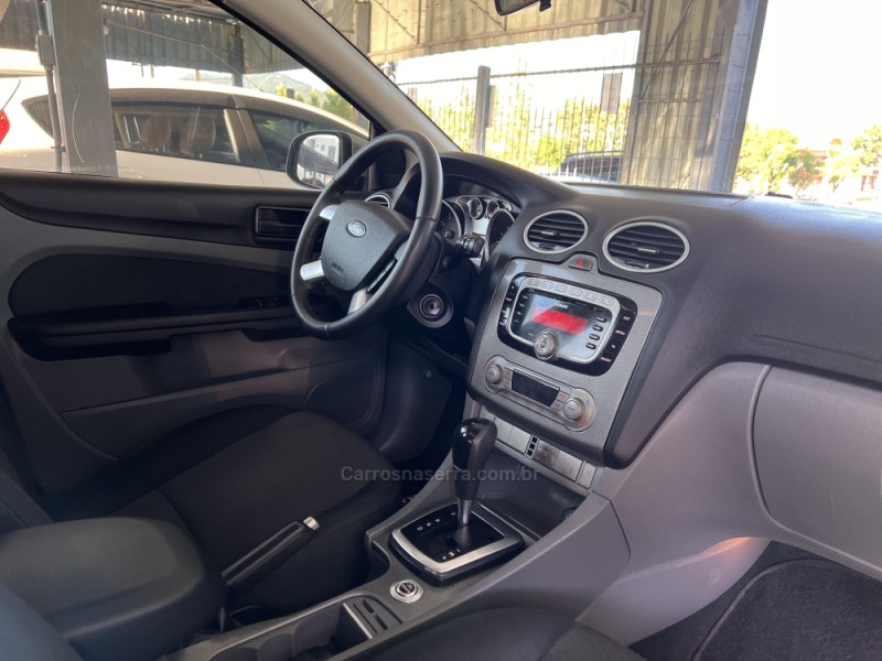 FOCUS 2.0 GHIA 16V GASOLINA 4P AUTOMÁTICO - 2009 - BOM PRINCíPIO