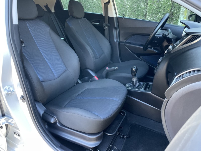 HB20 1.6 COMFORT 16V FLEX 4P MANUAL - 2013 - CAXIAS DO SUL